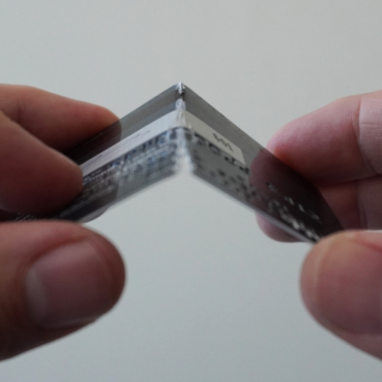 FoldCreditCardFracture540 - Brisbane Back Pain Program | McGill Certified Practitioner | Online Coaching Credit card now ha a fracture in it after enough stress cycles.